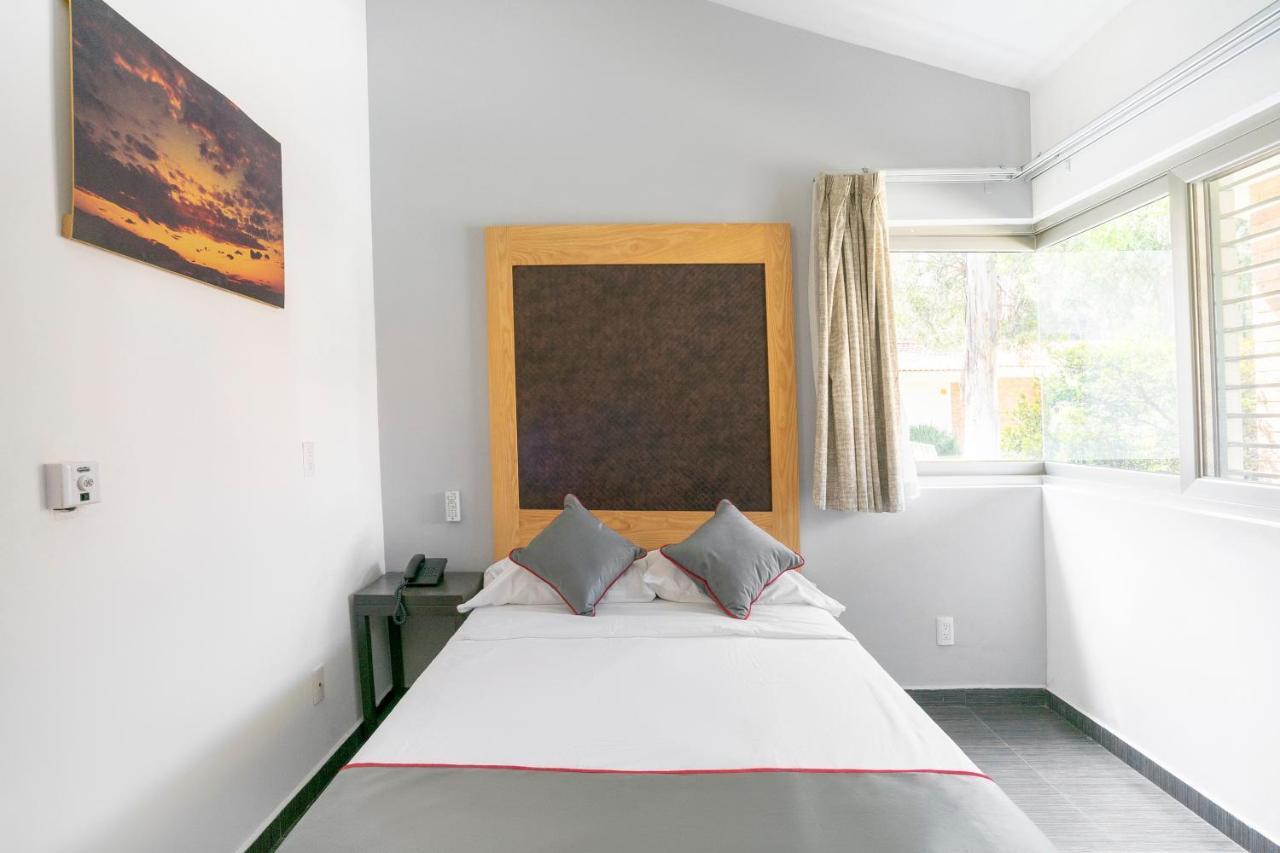 Collection O Luna Aqua Villas,Tala,Rio Escondido מראה חיצוני תמונה