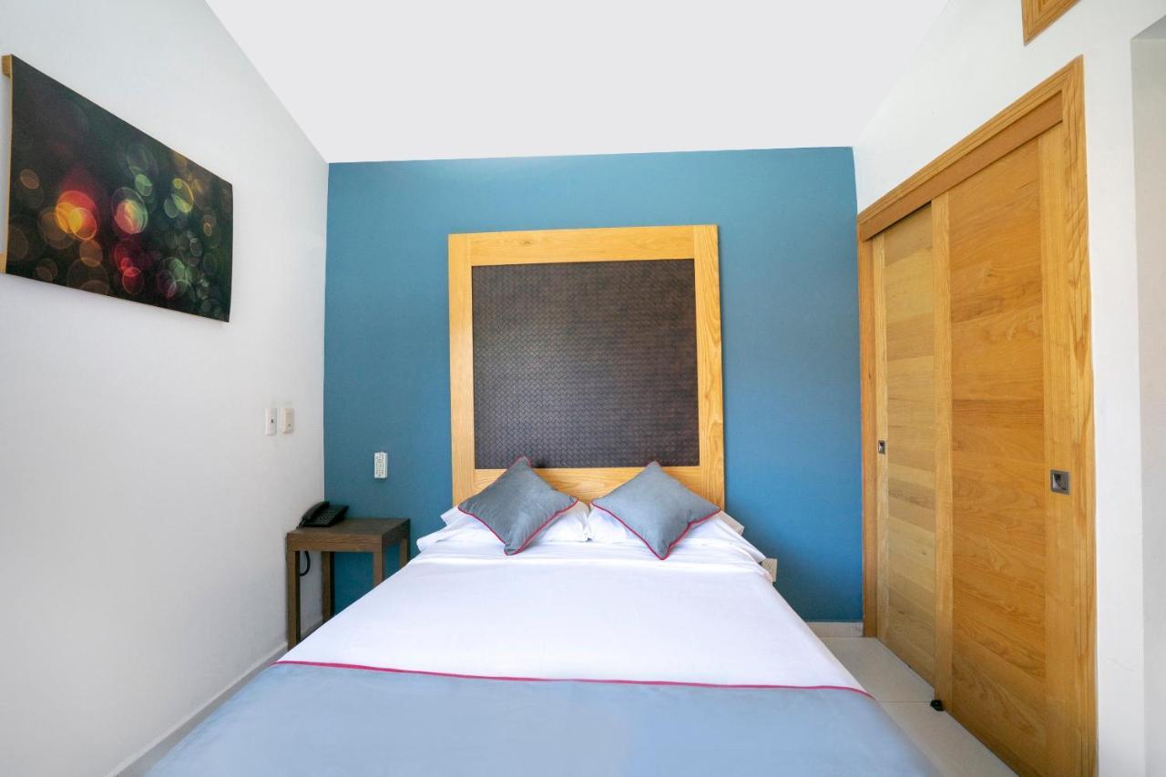 Collection O Luna Aqua Villas,Tala,Rio Escondido מראה חיצוני תמונה