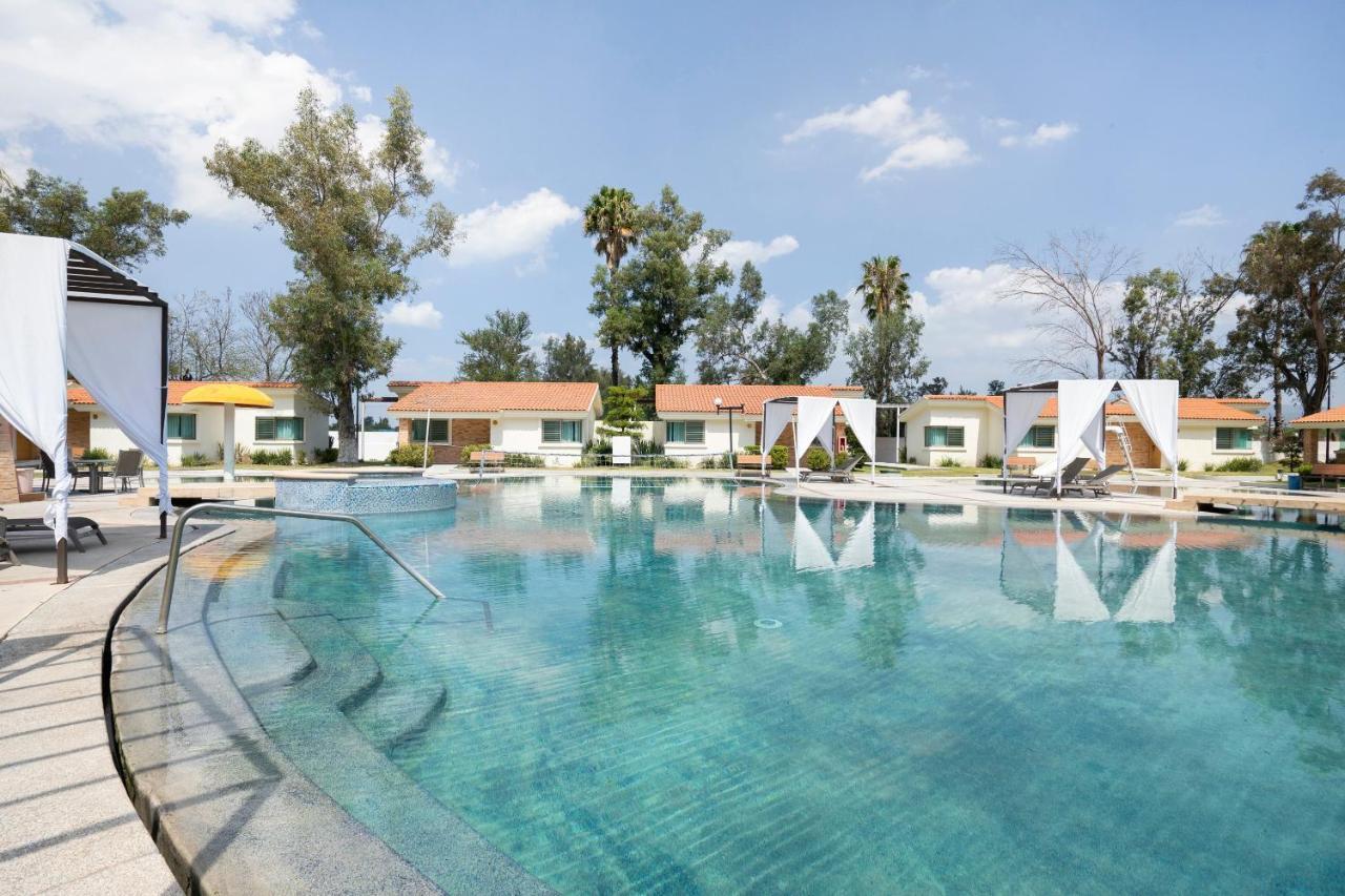Collection O Luna Aqua Villas,Tala,Rio Escondido מראה חיצוני תמונה